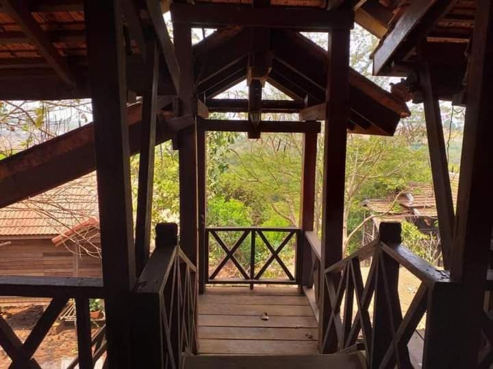 Quiet Garden View Lodge&Trekking Banlung Экстерьер фото